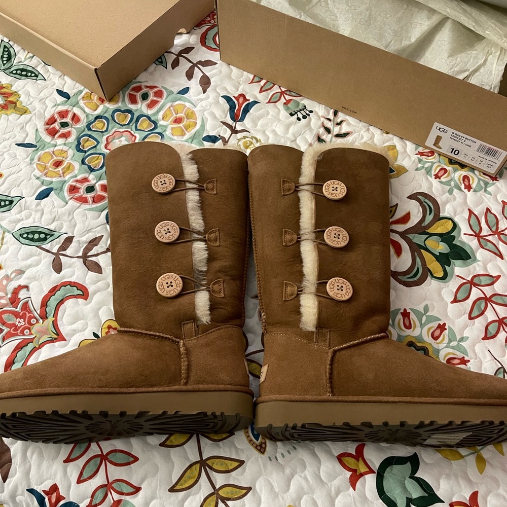 UGG Bailey Button Triple II Boots